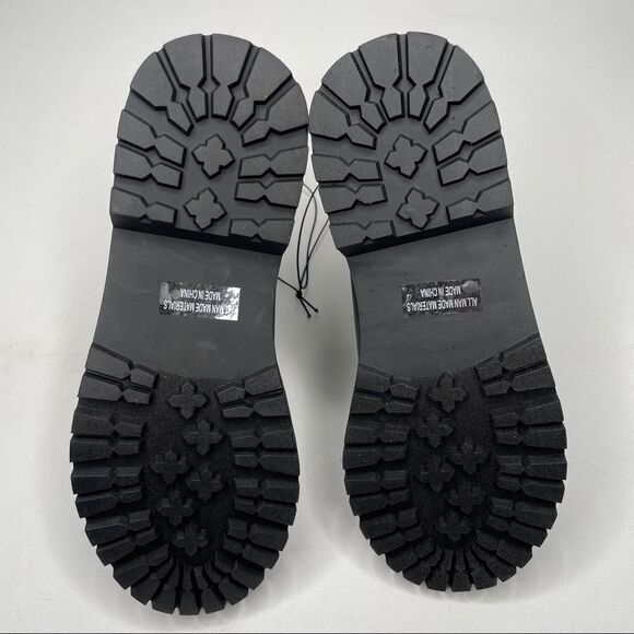 DV by Dolce Vita Lobera Chelsea Ankle Boot NIB - Picture 10 of 13